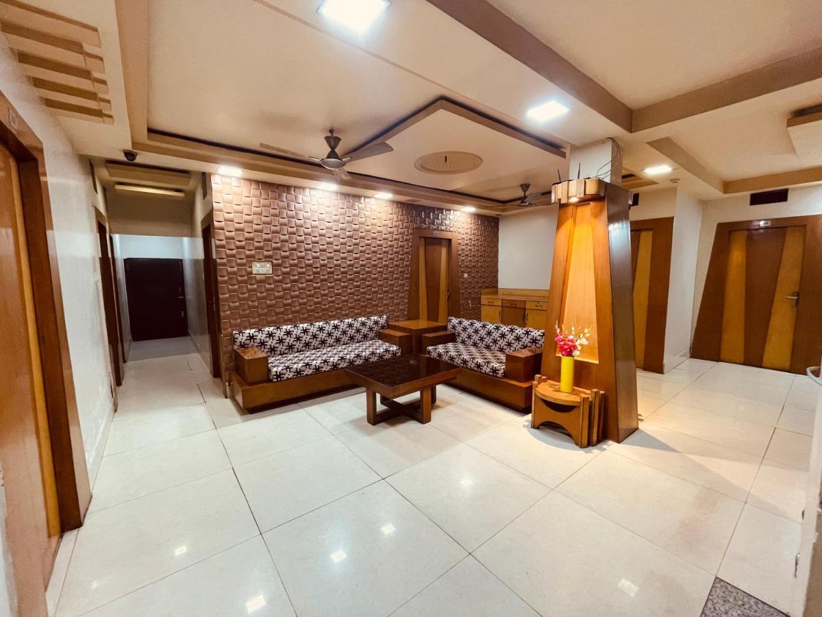 Atithi Inn Колката Екстер'єр фото